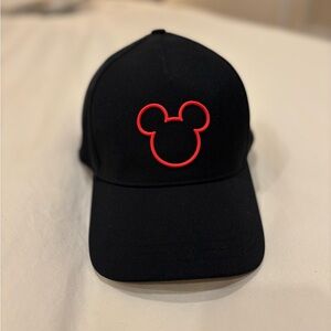 Lululemon Disney Mickey Hat